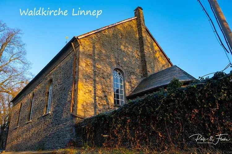Schloss-Linnep-Waldkirche-Rueckseite